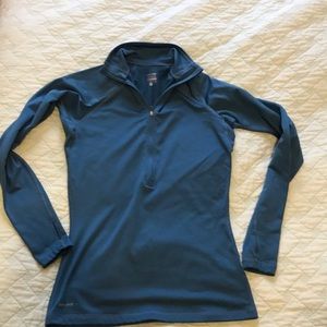 Nike Pro Dri-fit running sweater